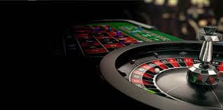 bet777apk slots page showing casino-style entertainment on mobile